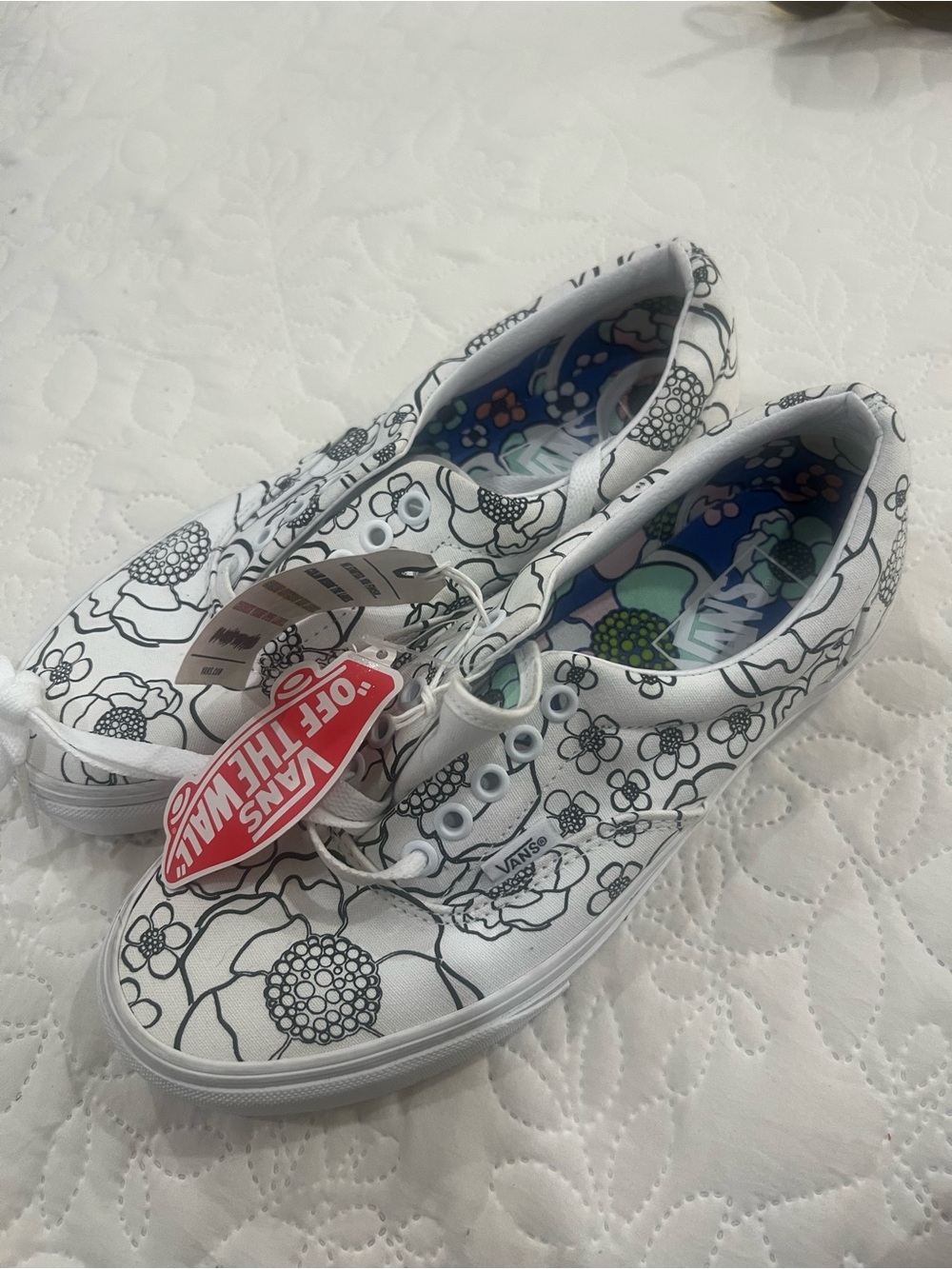 Vans White Floral-Outline Low-Top Sneakers